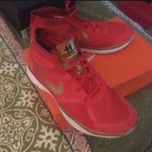 Kevin Hart Nikes . Size 10